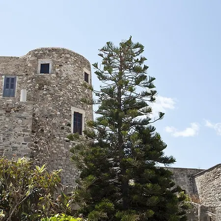 شاتو زيفجولي هوتل فندق Naxos City