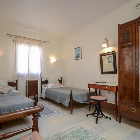 Chateau Zevgoli فندق