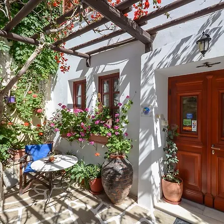 فندق Chateau Zevgoli Naxos City