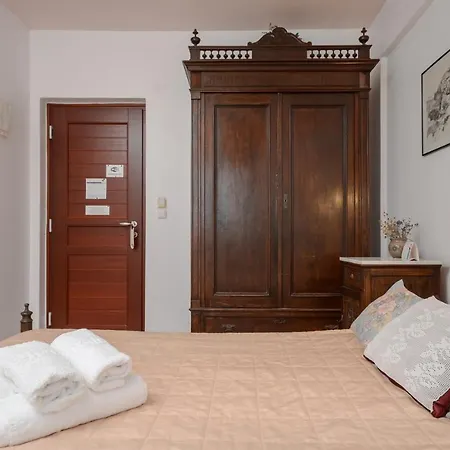 Chateau Zevgoli Naxos City