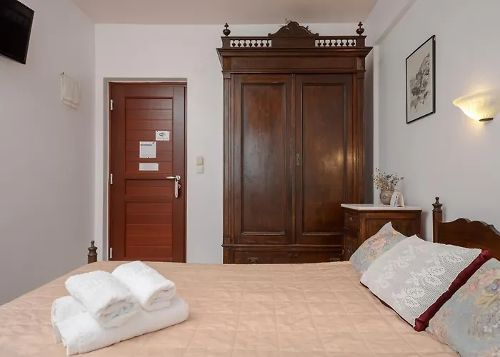 Chateau Zevgoli Naxos City