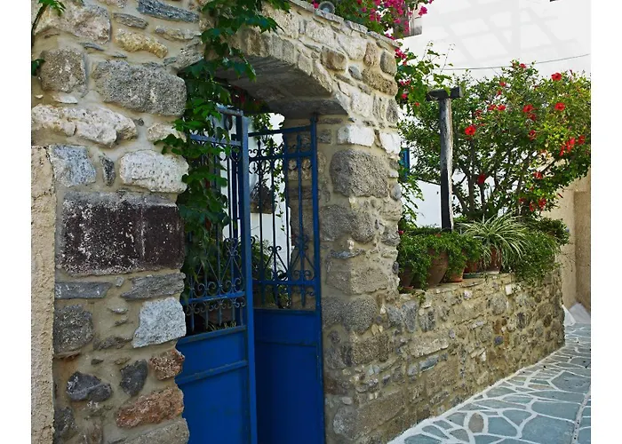 Chateau Zevgoli Naxos City