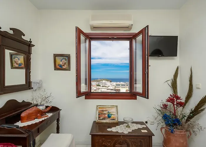 Отель Chateau Zevgoli Naxos City